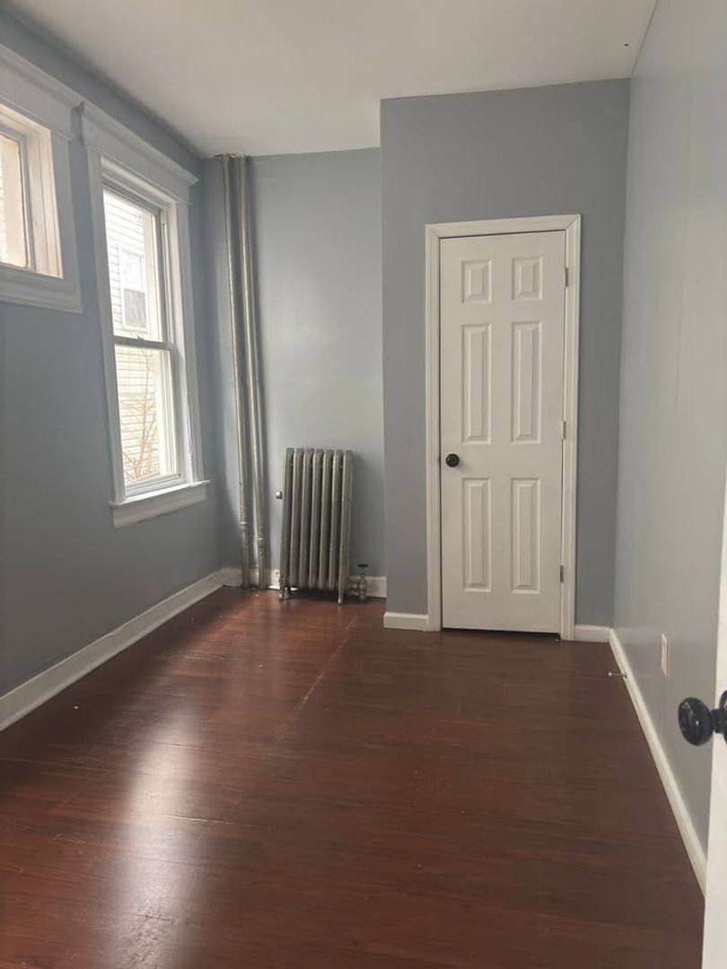 Apartment for rent at 319 Irvine Turner Blvd, Newark, NJ 07108