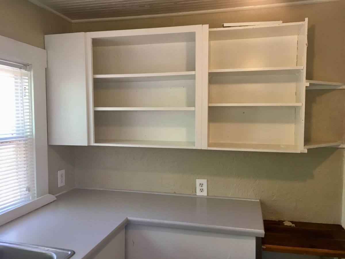 Apartment for rent at 1223 17th St W, Bradenton, FL 34205