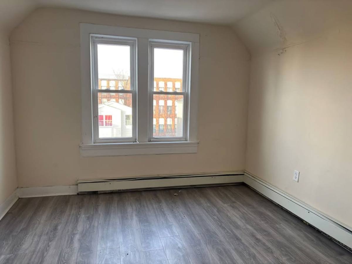 Apartment for rent at 356 Hamilton, Paterson, NJ 07501