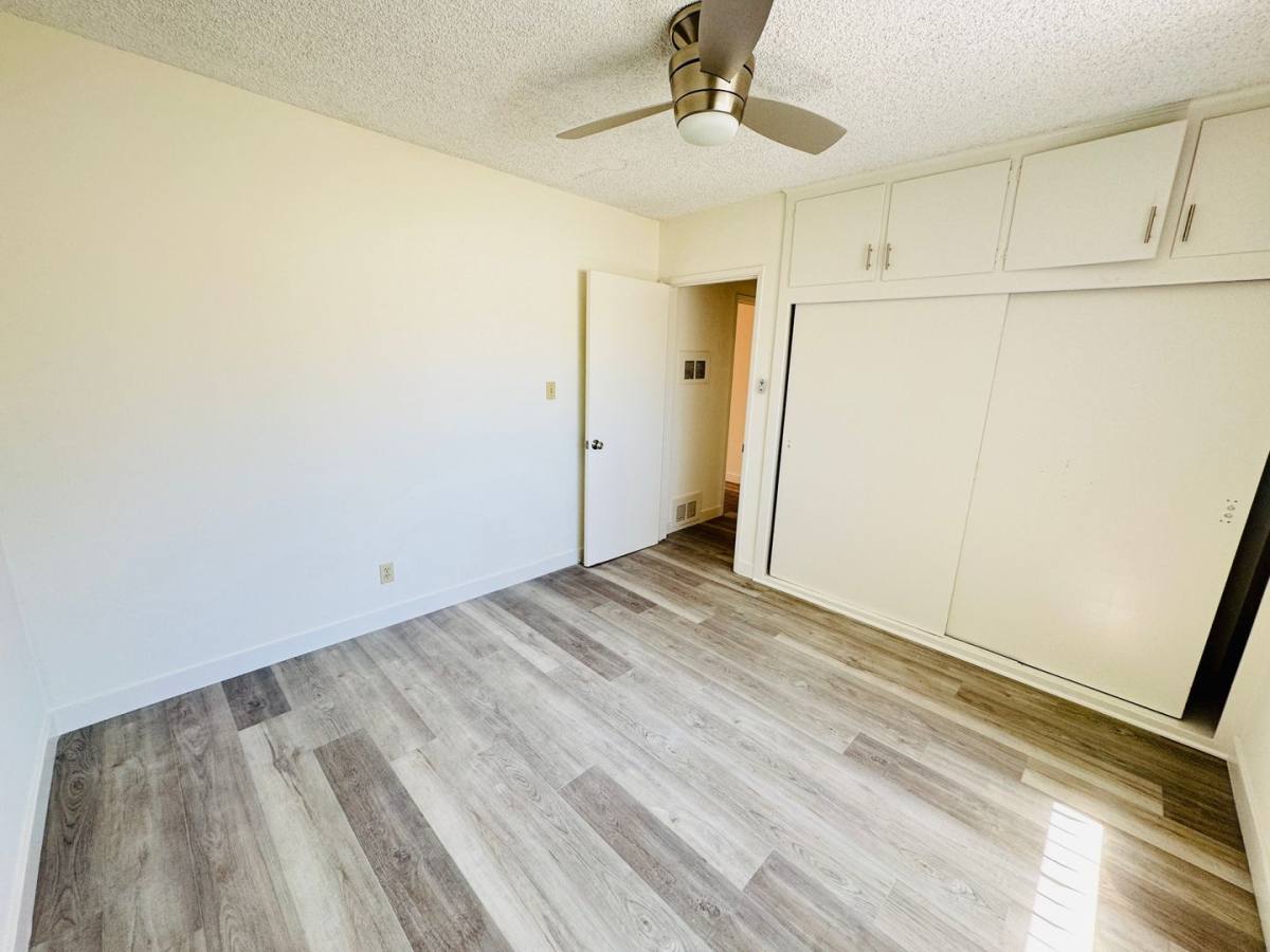 Apartment for rent at 1049 N Mariposa Ave, Los Angeles, CA 90029