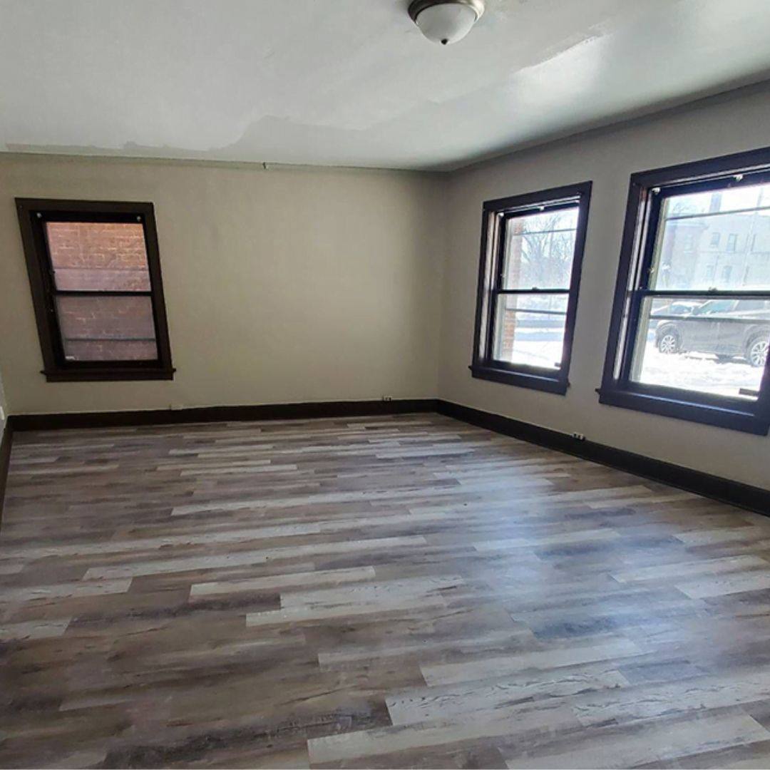 Apartment for rent at 936-944 N 25th St, Milwaukee, WI 53233