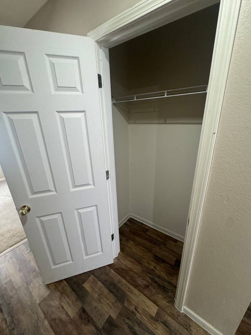 Apartment for rent at 125-139 Hickory Ridge, Saint Robert, MO 65584