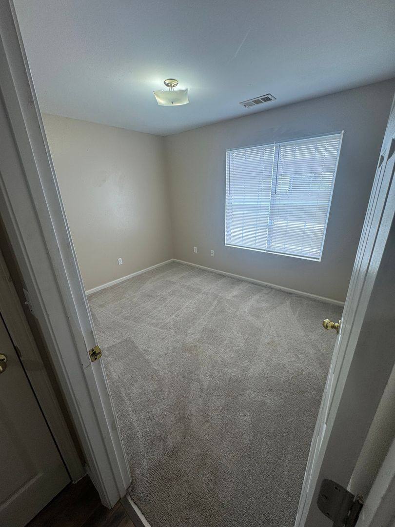 Apartment for rent at 125-139 Hickory Ridge, Saint Robert, MO 65584