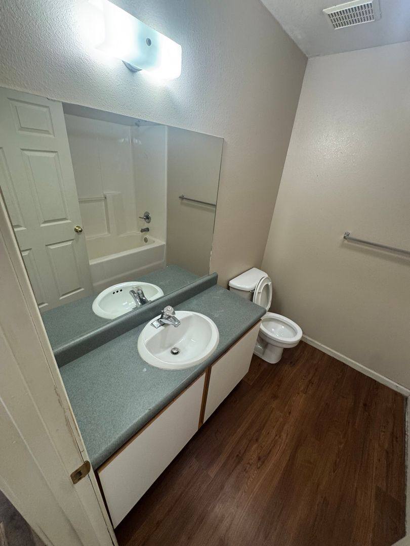 Apartment for rent at 125-139 Hickory Ridge, Saint Robert, MO 65584