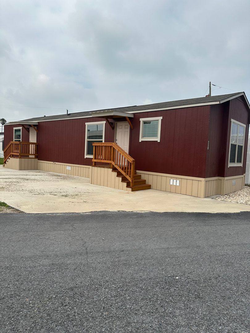 Apartment for rent at 109 W Business Highway 83 #G21, Donna, TX 78537