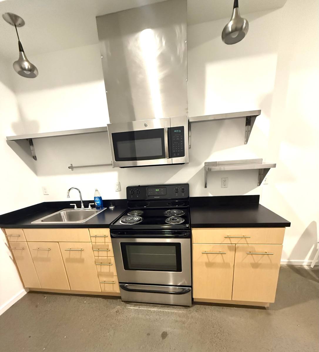 Apartment for rent at 2418 NW 58th St, Seattle, WA 98107
