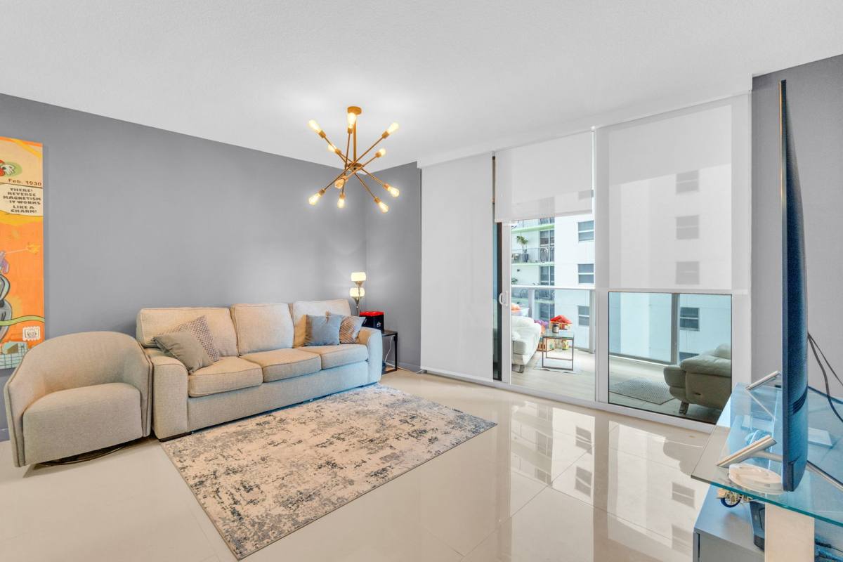 Apartment for rent at 488 NE 18th St #2104, Miami, FL 33132