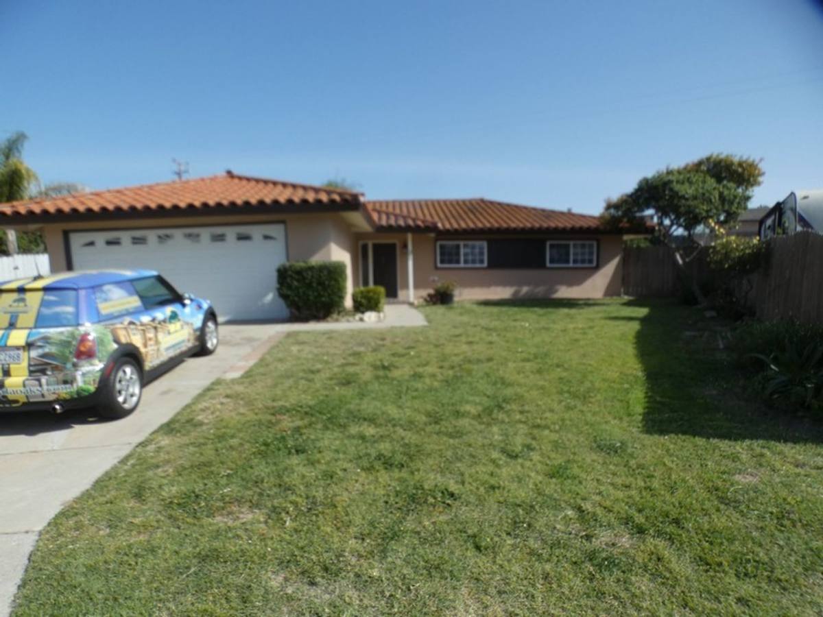 House for rent at 569 Dahlia Place, Santa Maria, CA 93455