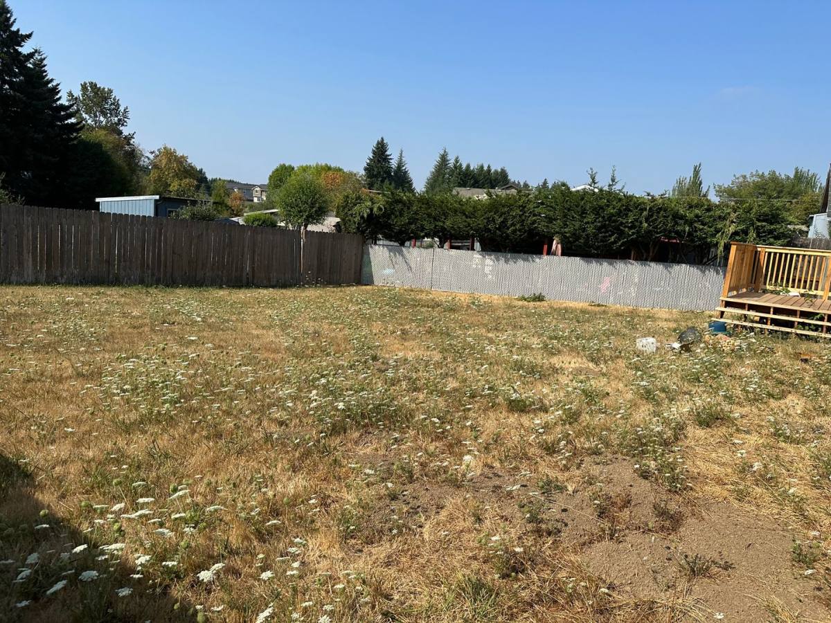 House for rent at 4716 SW Stoddard Dr, Beaverton, OR 97007