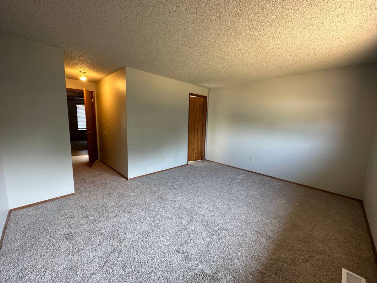 House for rent at 4716 SW Stoddard Dr, Beaverton, OR 97007
