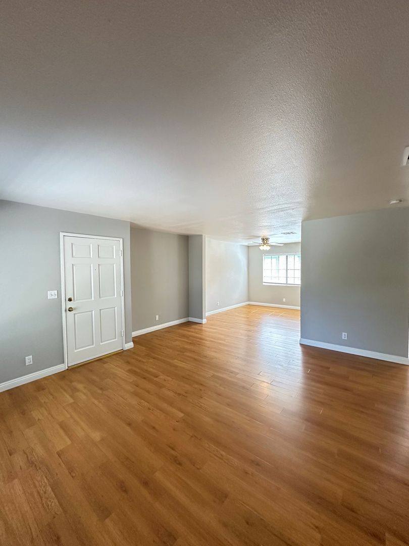 Apartment for rent at 1960 Peck Rd, Monrovia, CA 91016