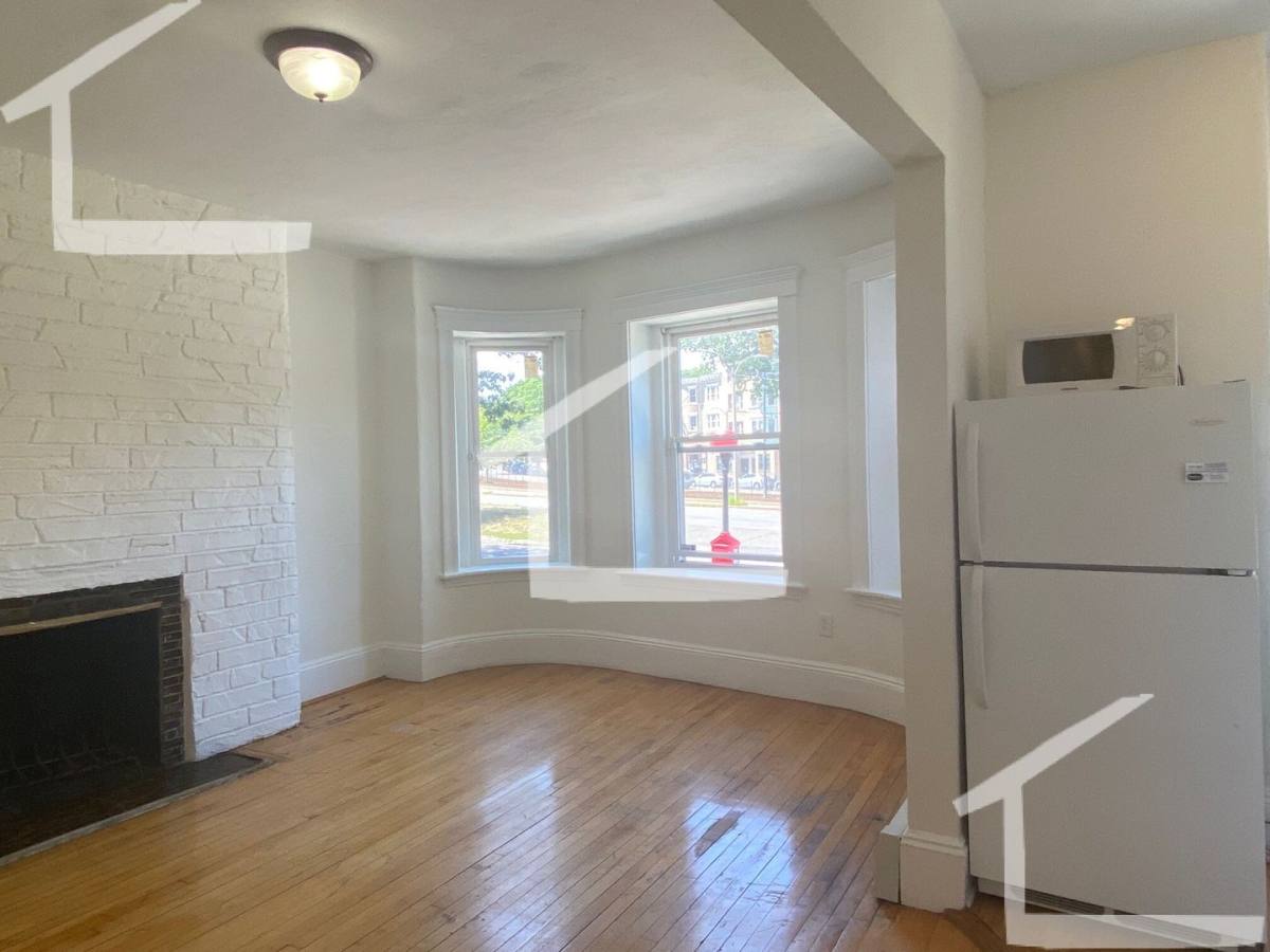 Apartment for rent at 79 Brighton Ave #37, Allston, MA 02134
