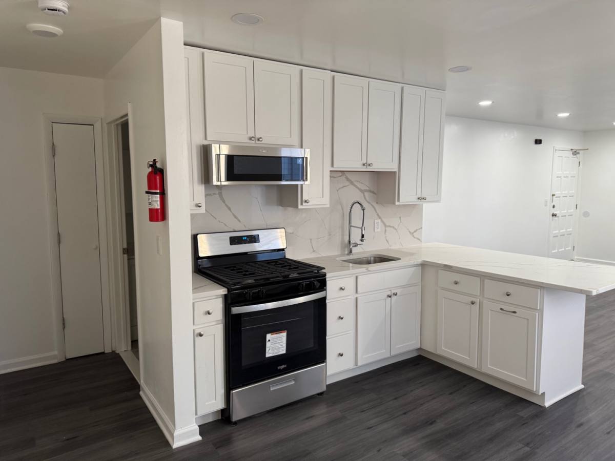 Apartment for rent at 87-89 Winans Ave, Cranford, NJ 07016