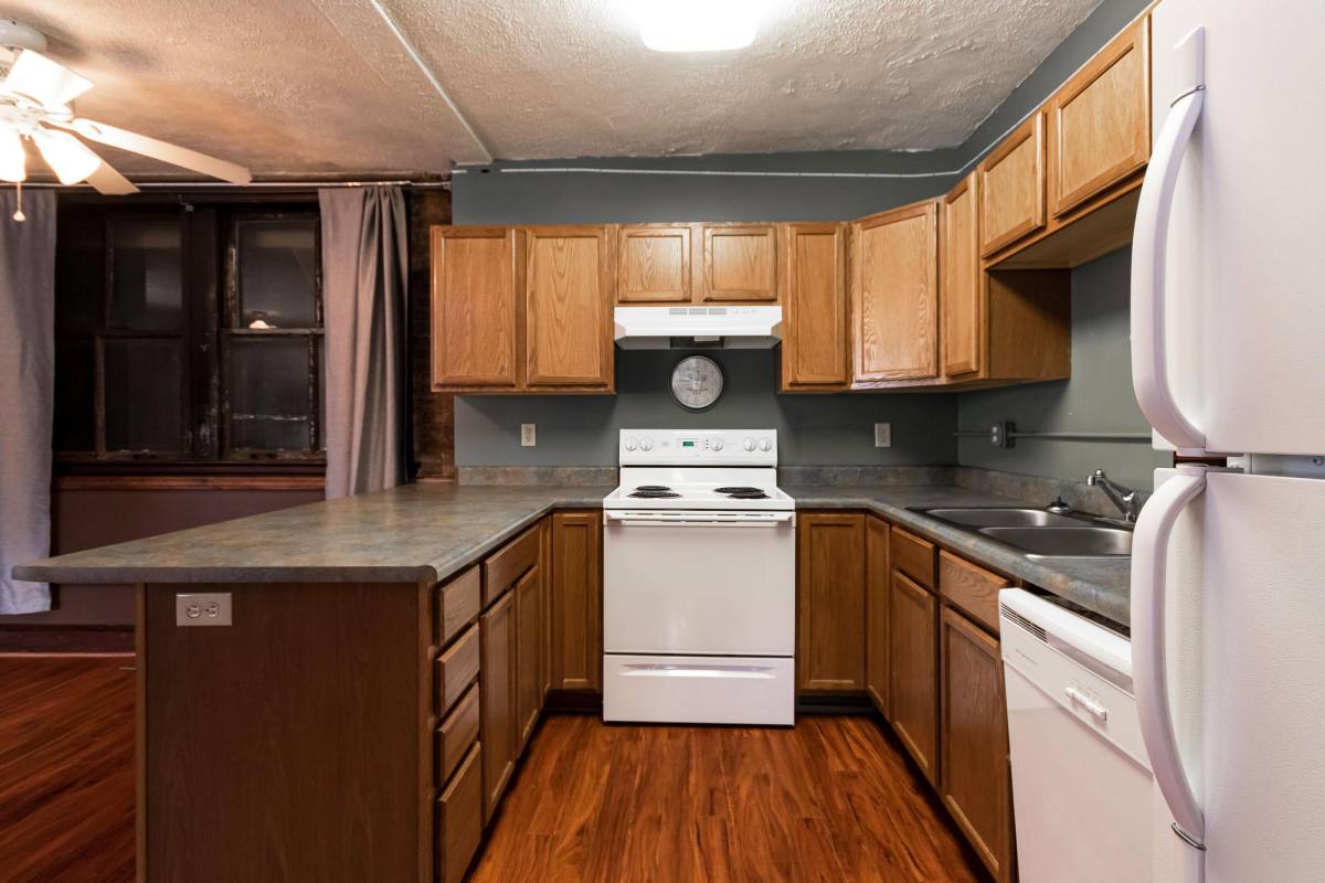 Apartment for rent at 214 Wall St, Morgantown, WV 26505