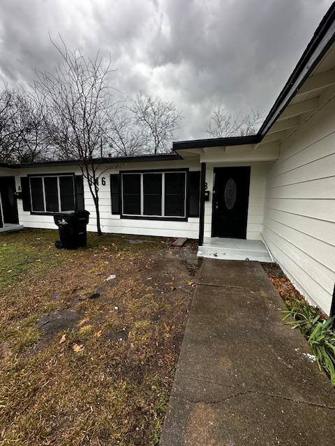 House for rent at 146 Doolittle Dr #B, Denison, TX 75020