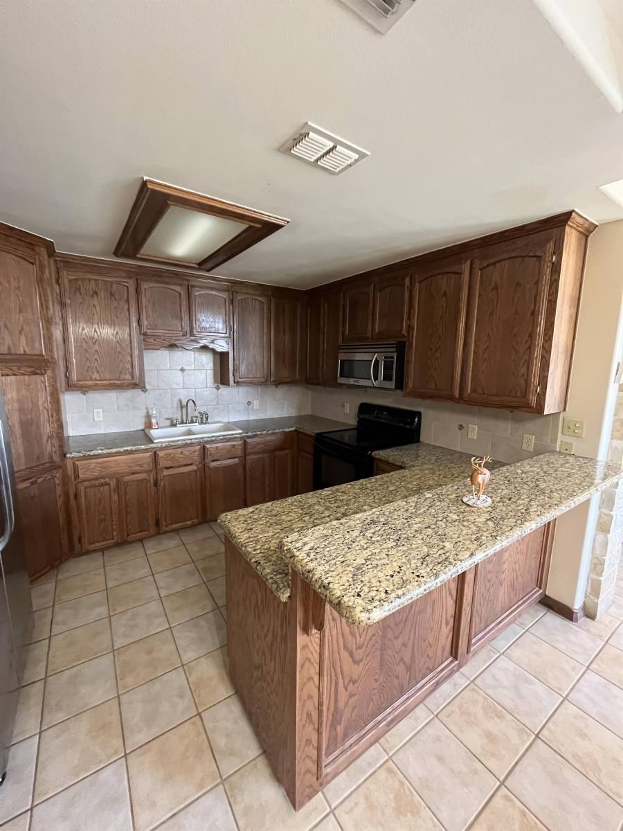 Apartment for rent at 310 S Val Verde Rd, Donna, TX 78537