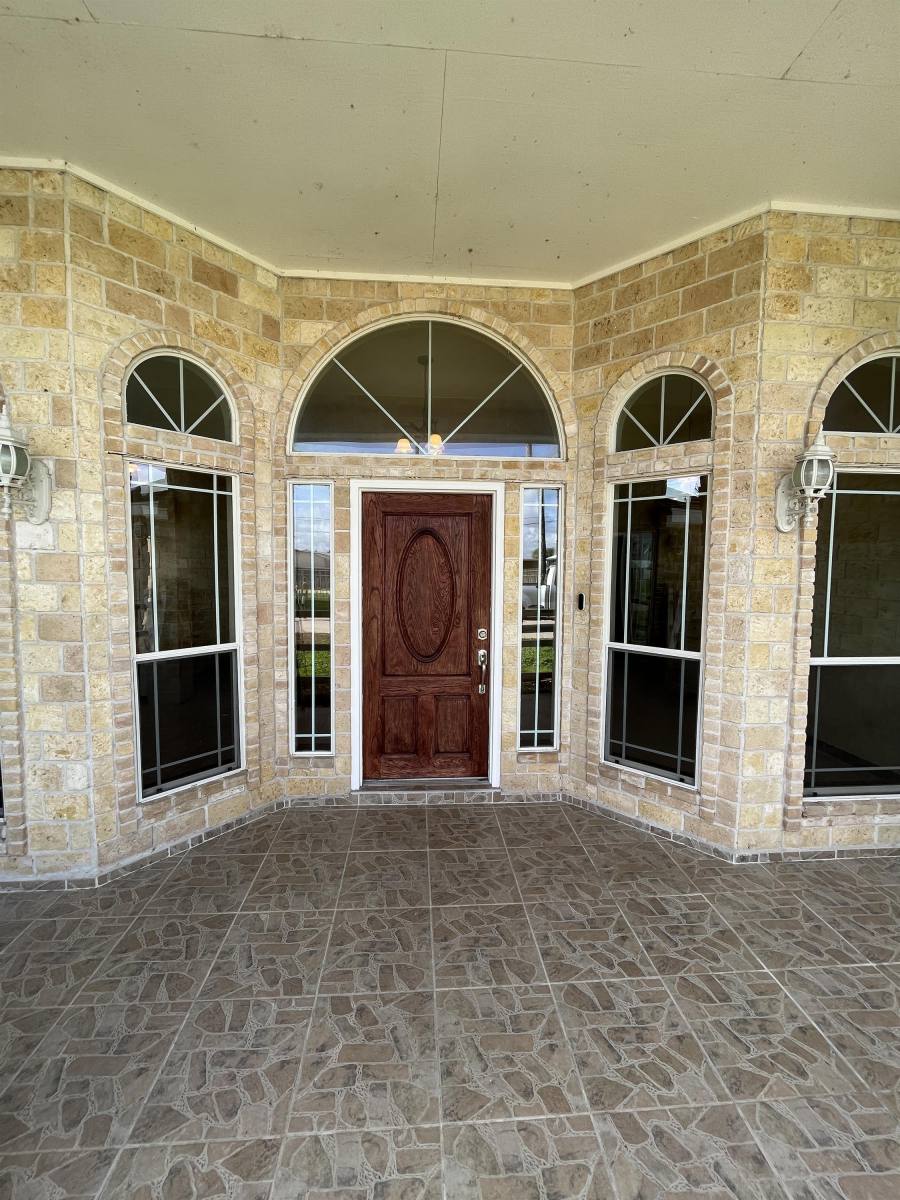Apartment for rent at 310 S Val Verde Rd, Donna, TX 78537