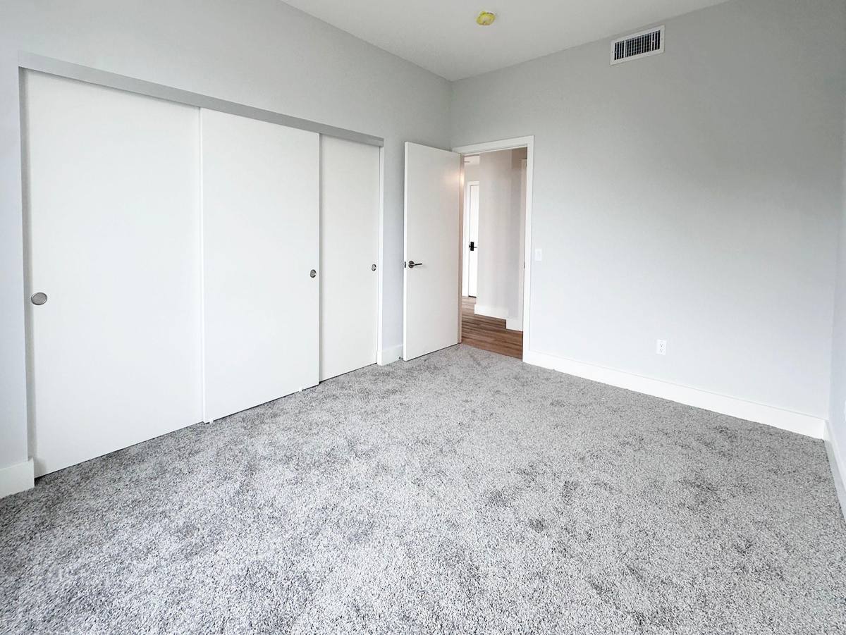 Apartment for rent at 101 S Chapel Ave, Alhambra, CA 91801