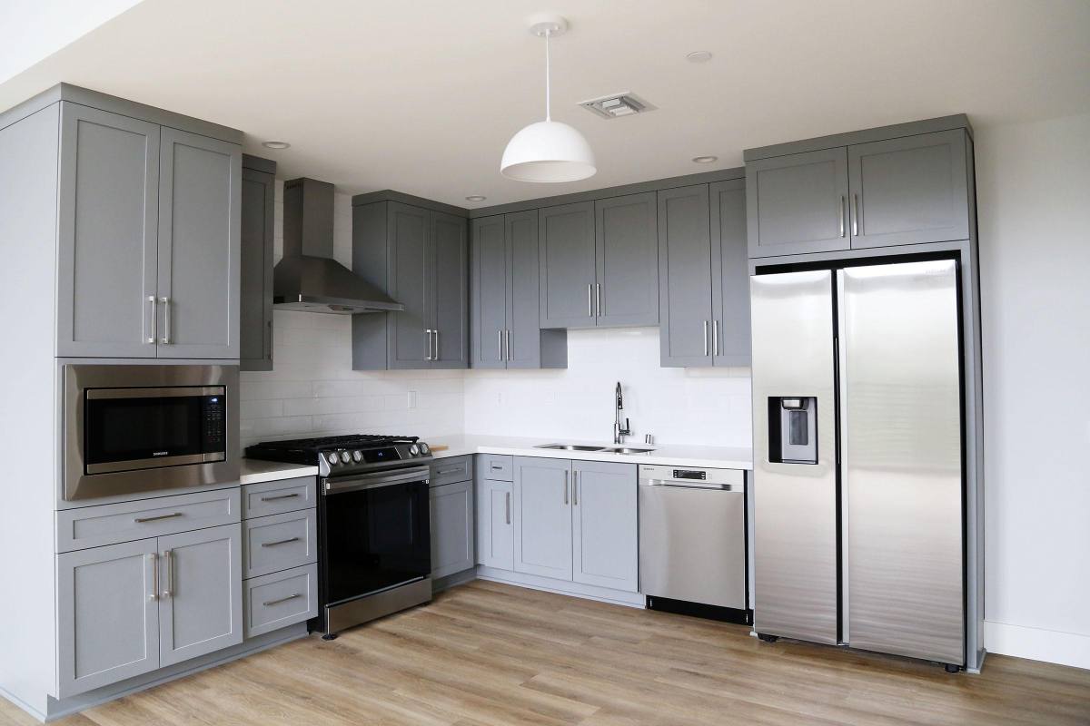 Apartment for rent at 101 S Chapel Ave, Alhambra, CA 91801
