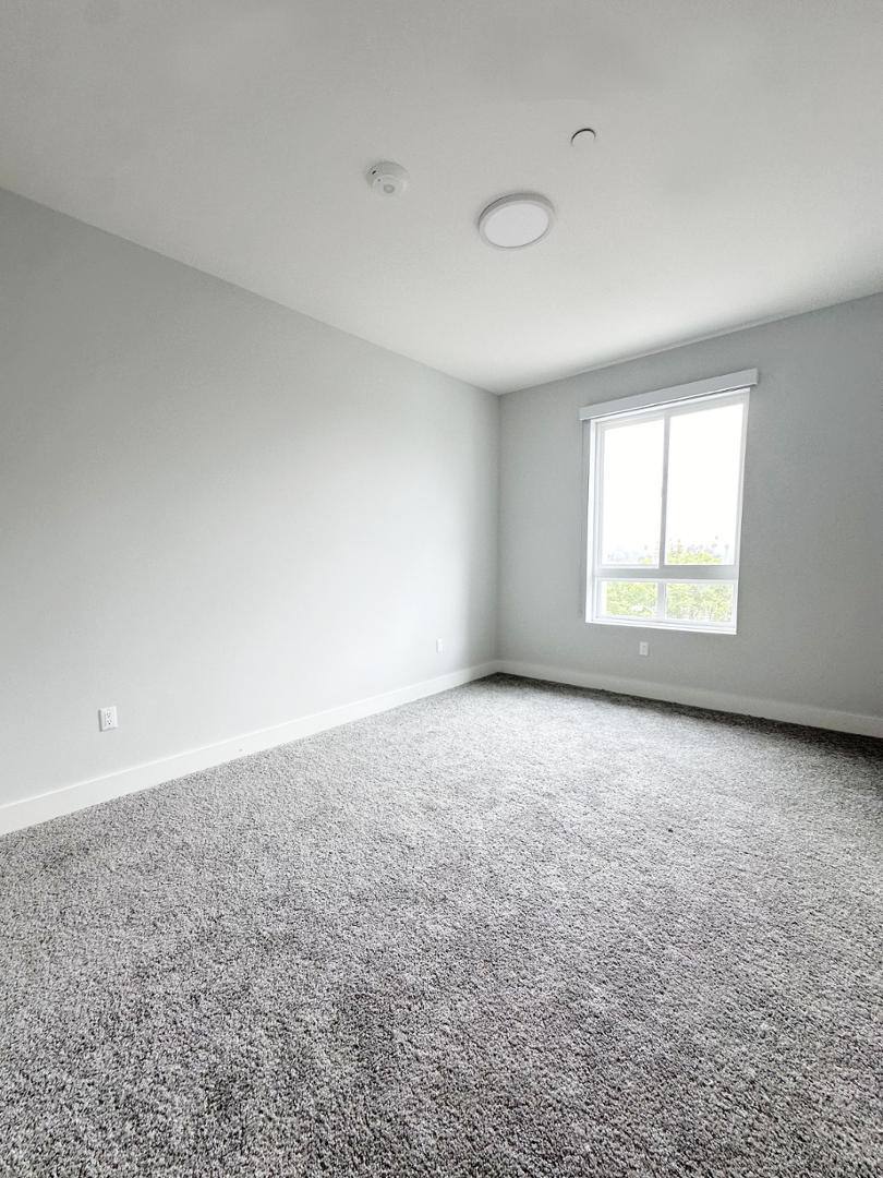 Apartment for rent at 101 S Chapel Ave, Alhambra, CA 91801