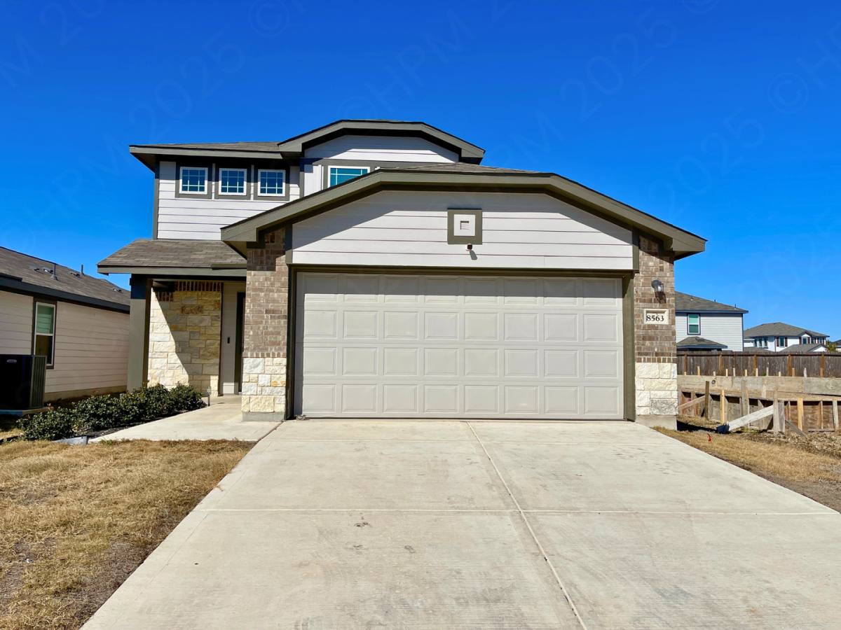 House for rent at 8563 Redhawk Loop, San Antonio, TX 78222