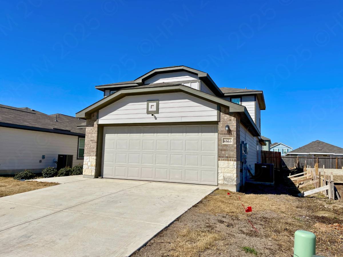 House for rent at 8563 Redhawk Loop, San Antonio, TX 78222