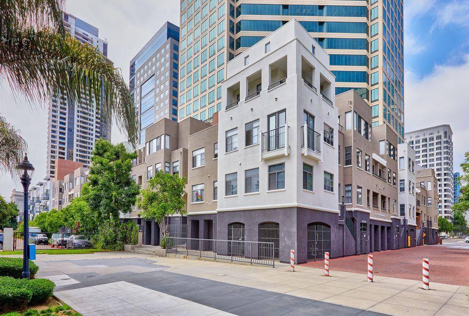 Apartment for rent at 505 W Broadway #209, San Diego, CA 92101