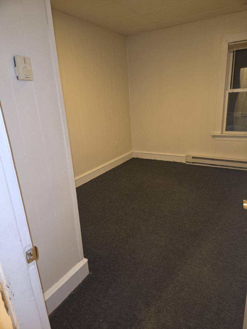 Apartment for rent at 325 Cumberland St, Rumford, ME 04276