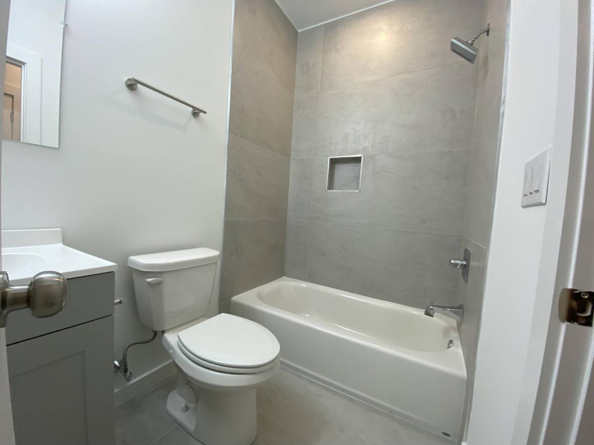 House for rent at 4936 W Thompson St, Philadelphia, PA 19131