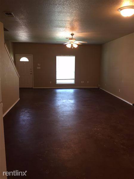 House for rent at Hillside, 1105 Neff St #DUPLEX, Denton, TX 76201