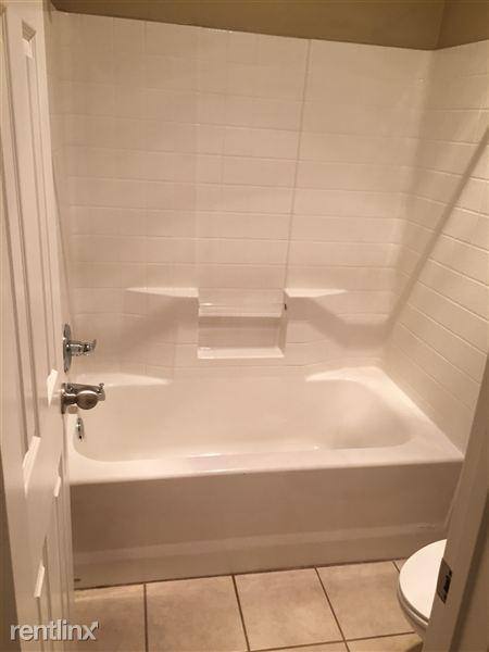 House for rent at Hillside, 1105 Neff St #DUPLEX, Denton, TX 76201