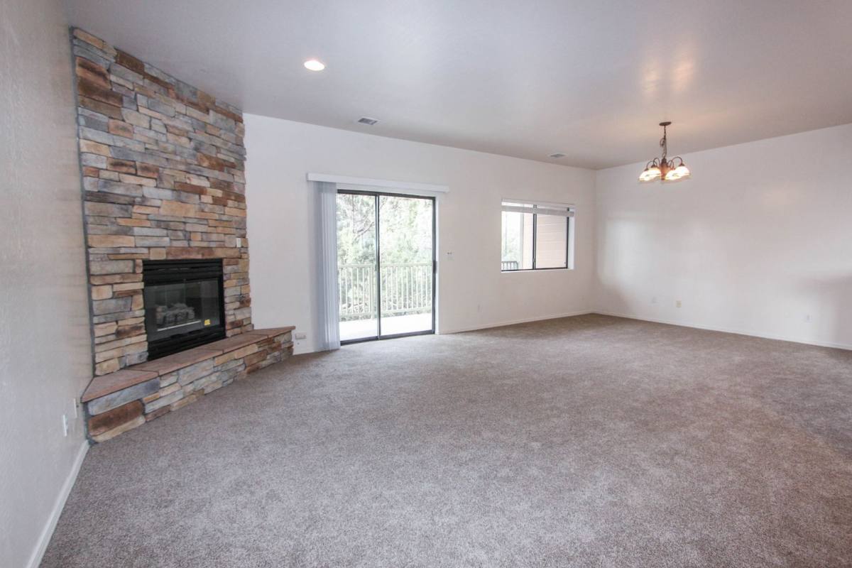Townhouse for rent at 1060 Stratus Way, Prescott, AZ 86305