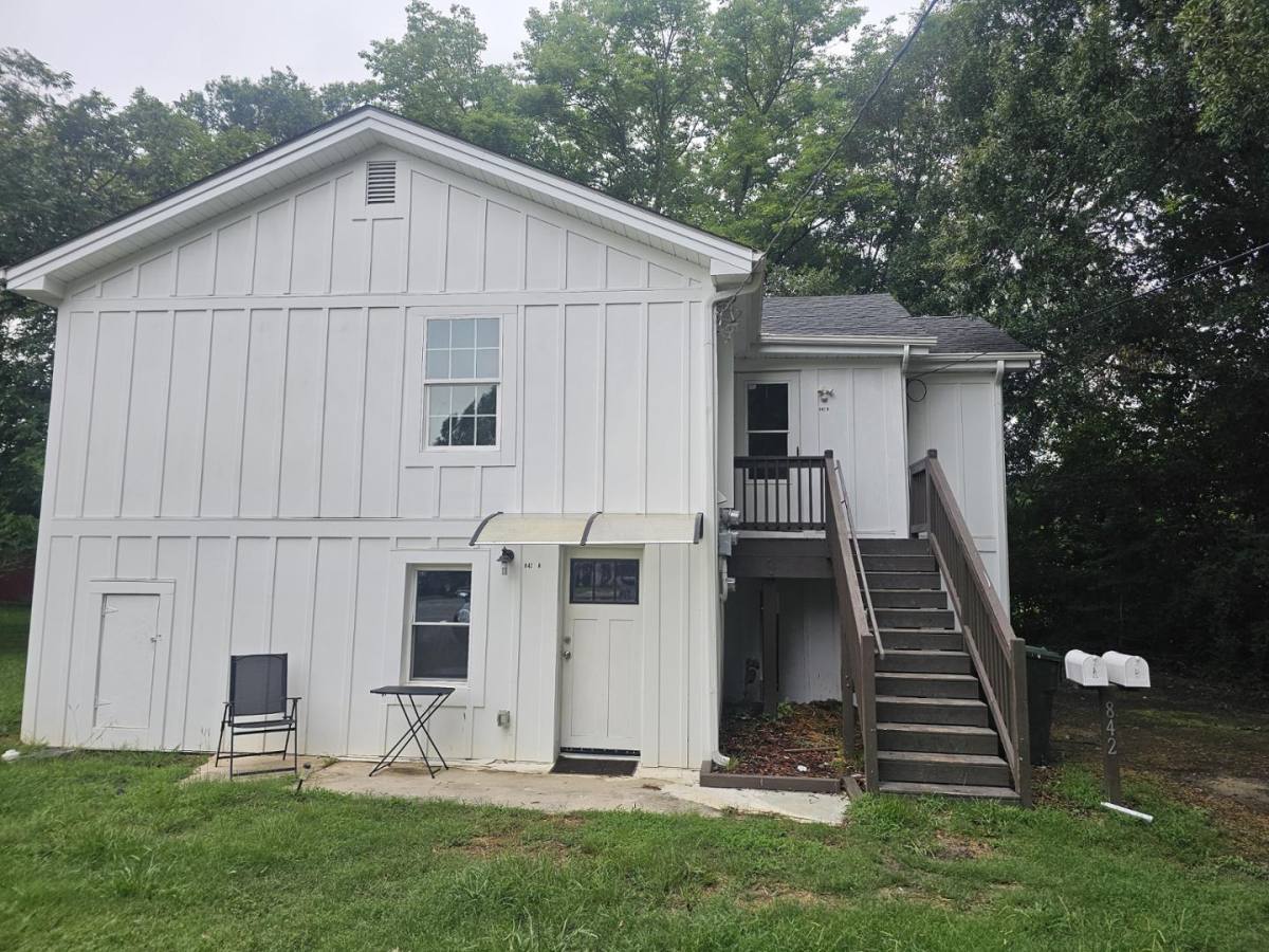 Apartment for rent at South Confederate, 842 S Confederate Ave #B, Rock Hill, SC 29730