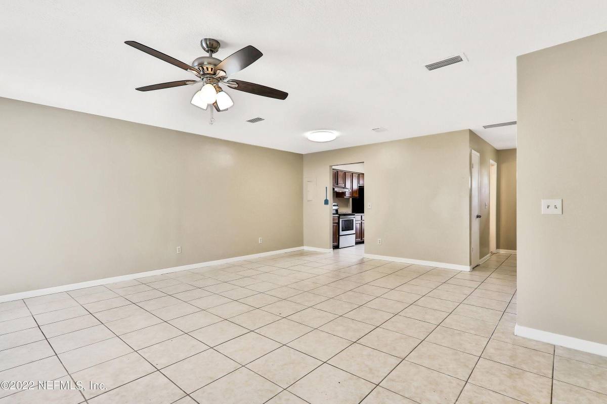 Townhouse for rent at Willow Trees, 6028 Duclay Rd, Jacksonville, FL 32244