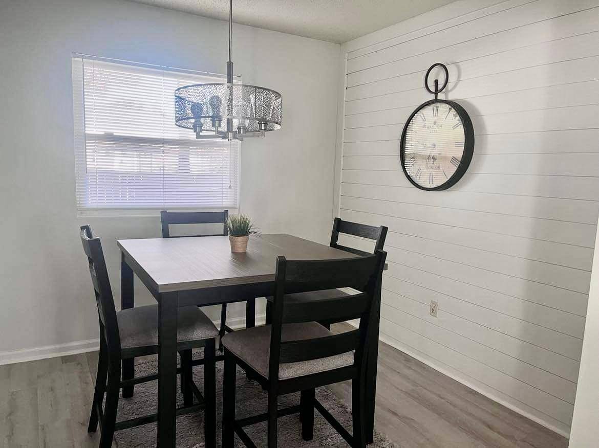 Townhouse for rent at Wraggborough Homes, 19 Amherst St #R3, Charleston, SC 29403