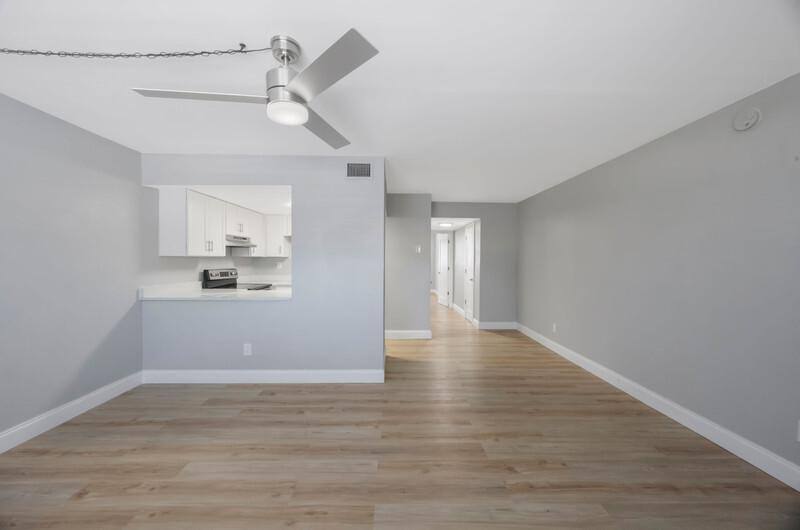 Apartment for rent at 3060 Clinton St S #8, Saint Petersburg, FL 33707