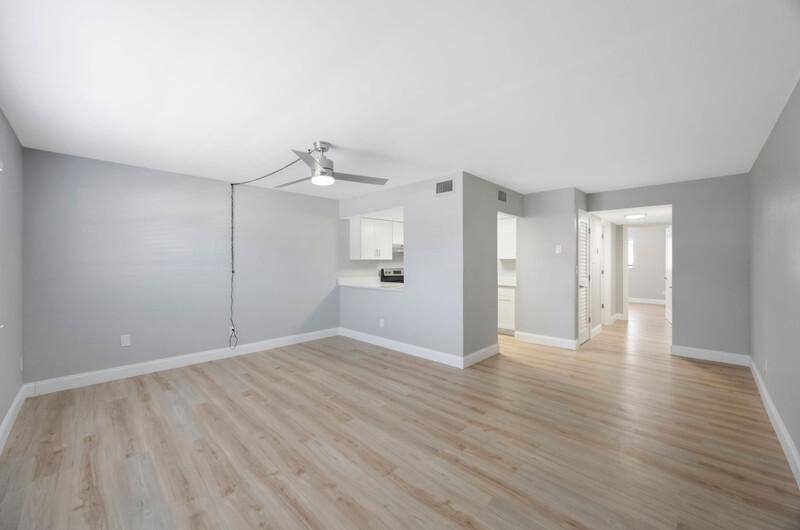Apartment for rent at 3060 Clinton St S #8, Saint Petersburg, FL 33707