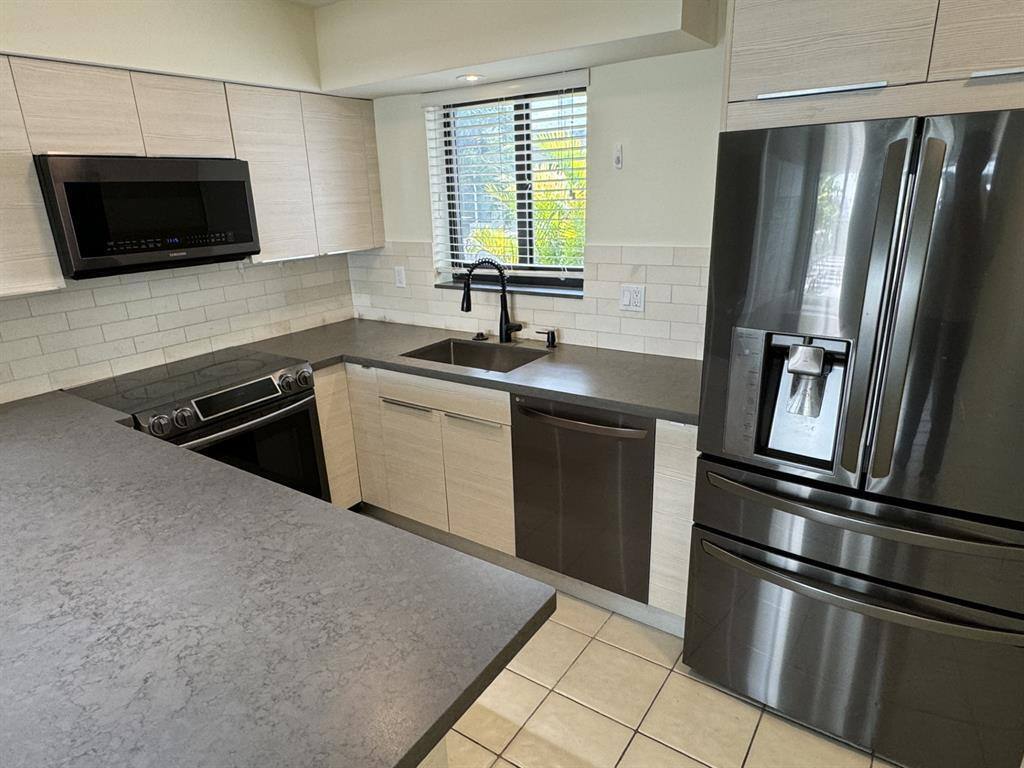 Apartment for rent at 1101 NE 18th Court - 1 #1, Fort Lauderdale, FL 33305