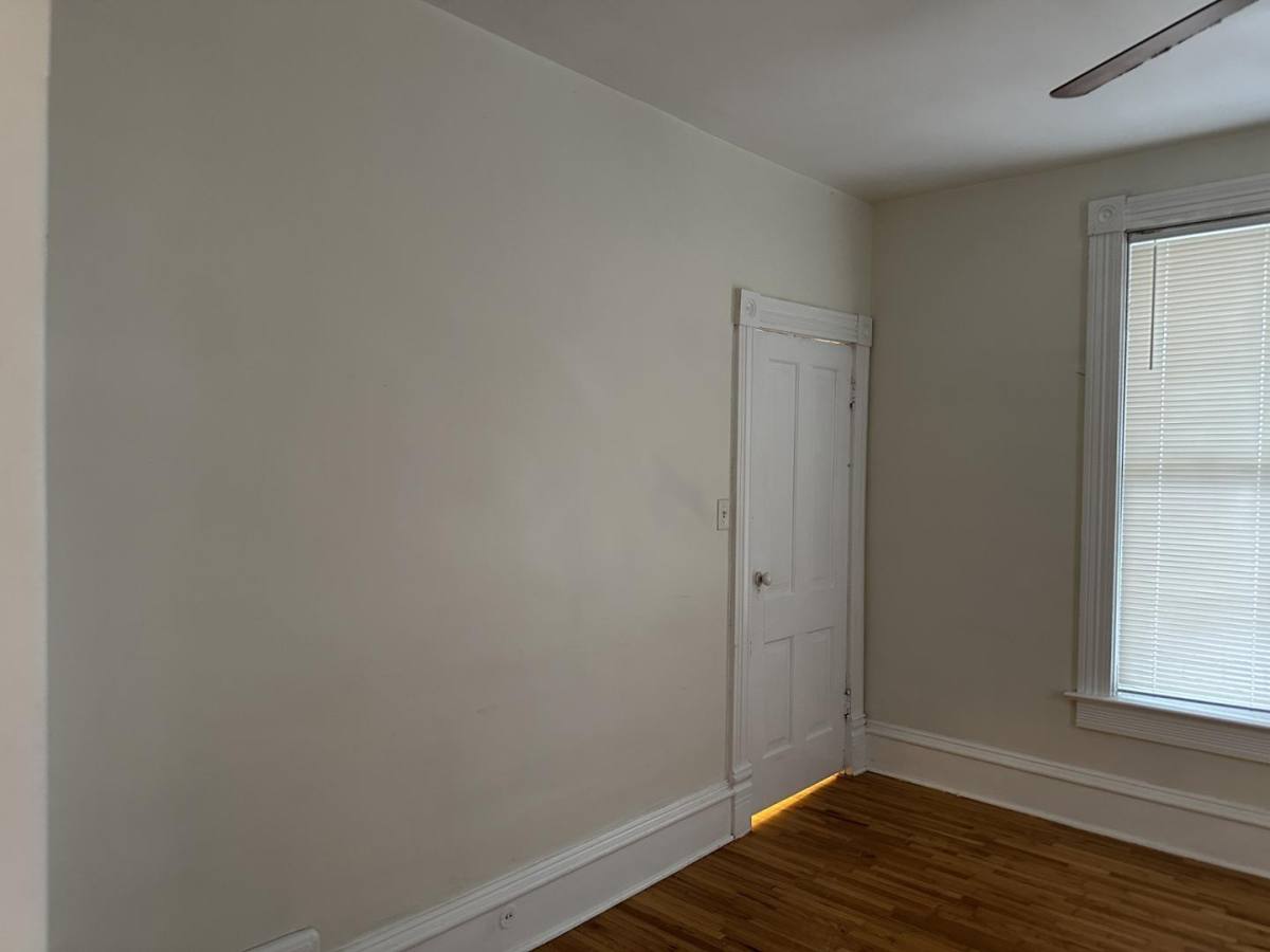 Apartment for rent at 512 Chicago Ave #1, Savanna, IL 61074