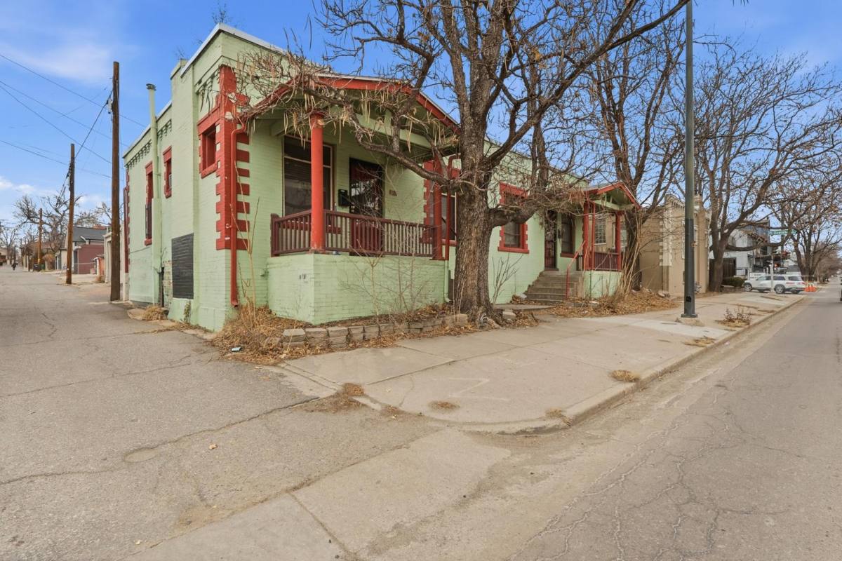 Apartment for rent at 1121 E 6th Ave #1, Denver, CO 80218