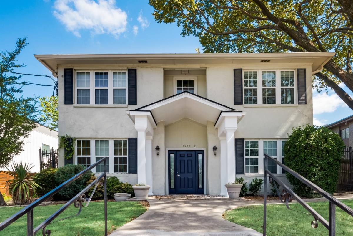 Apartment for rent at 1508 N Peak St, Dallas, TX 75204