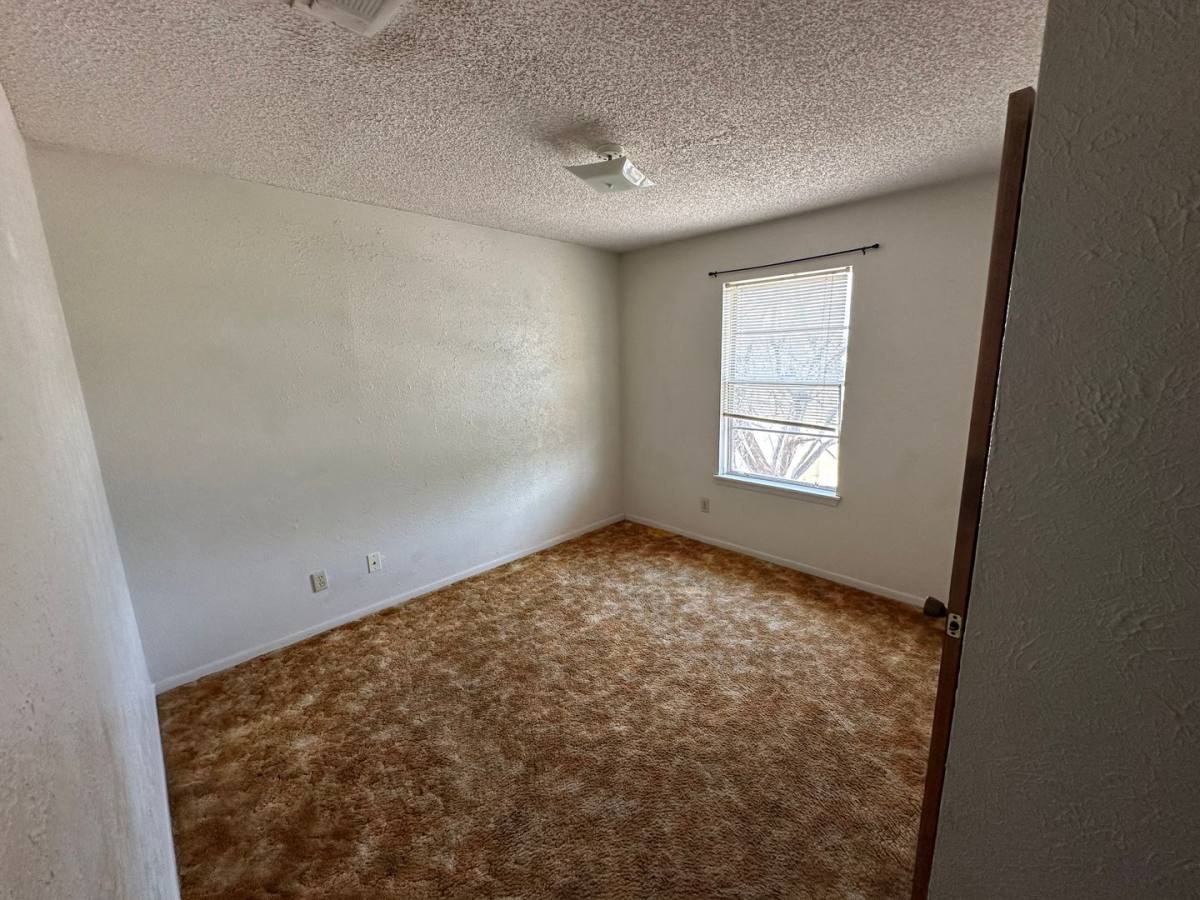 Apartment for rent at 104 W Anderson Ave, Copperas Cove, TX 76522