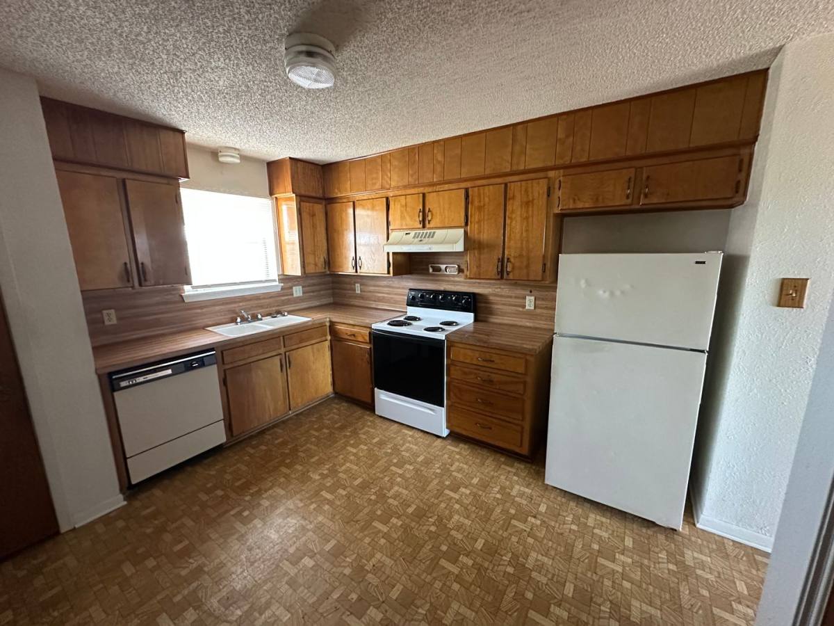 Apartment for rent at 104 W Anderson Ave, Copperas Cove, TX 76522