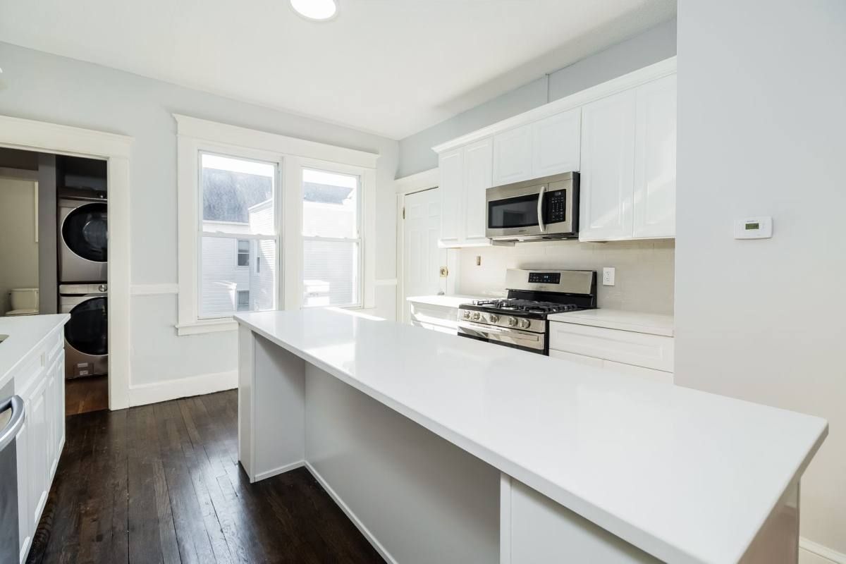 Apartment for rent at 155 Foster-156 Willow, New Haven, CT 06511