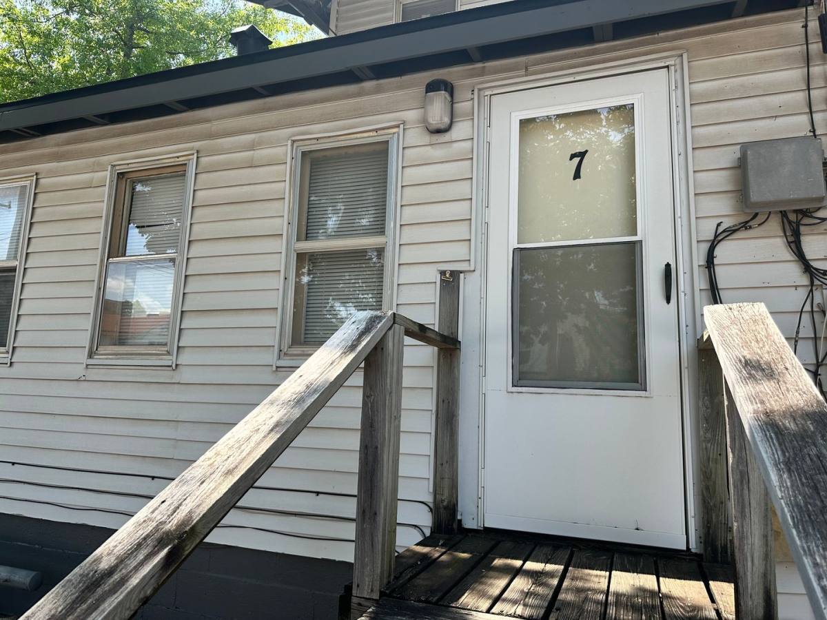 Apartment for rent at 715 Asp Ave, Norman, OK 73069