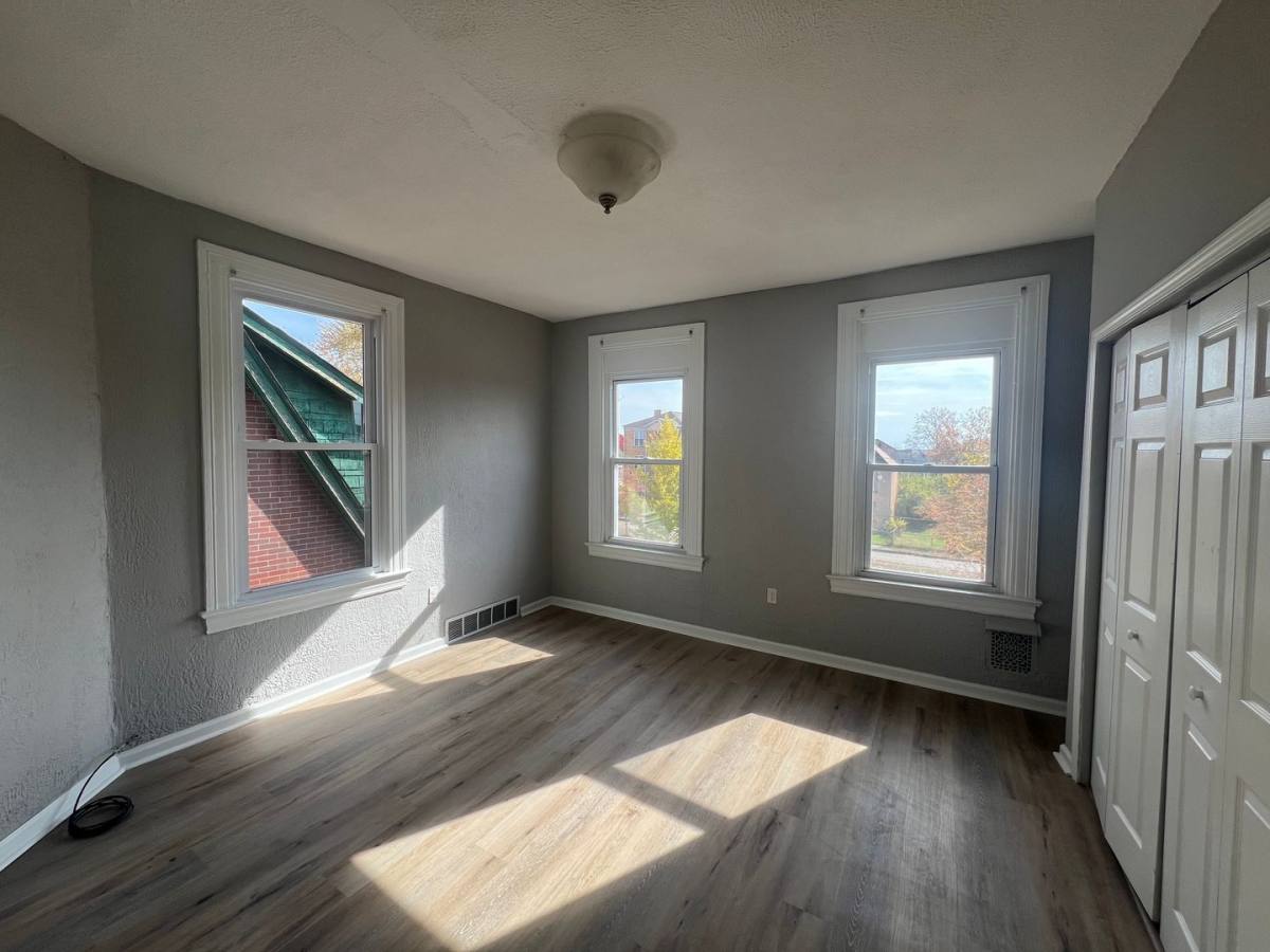 Apartment for rent at 7429 Park Ave, Pittsburgh, PA 15218