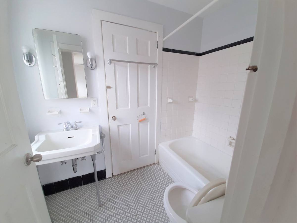 Apartment for rent at 112-118 W Buffalo St, Ithaca, NY 14850