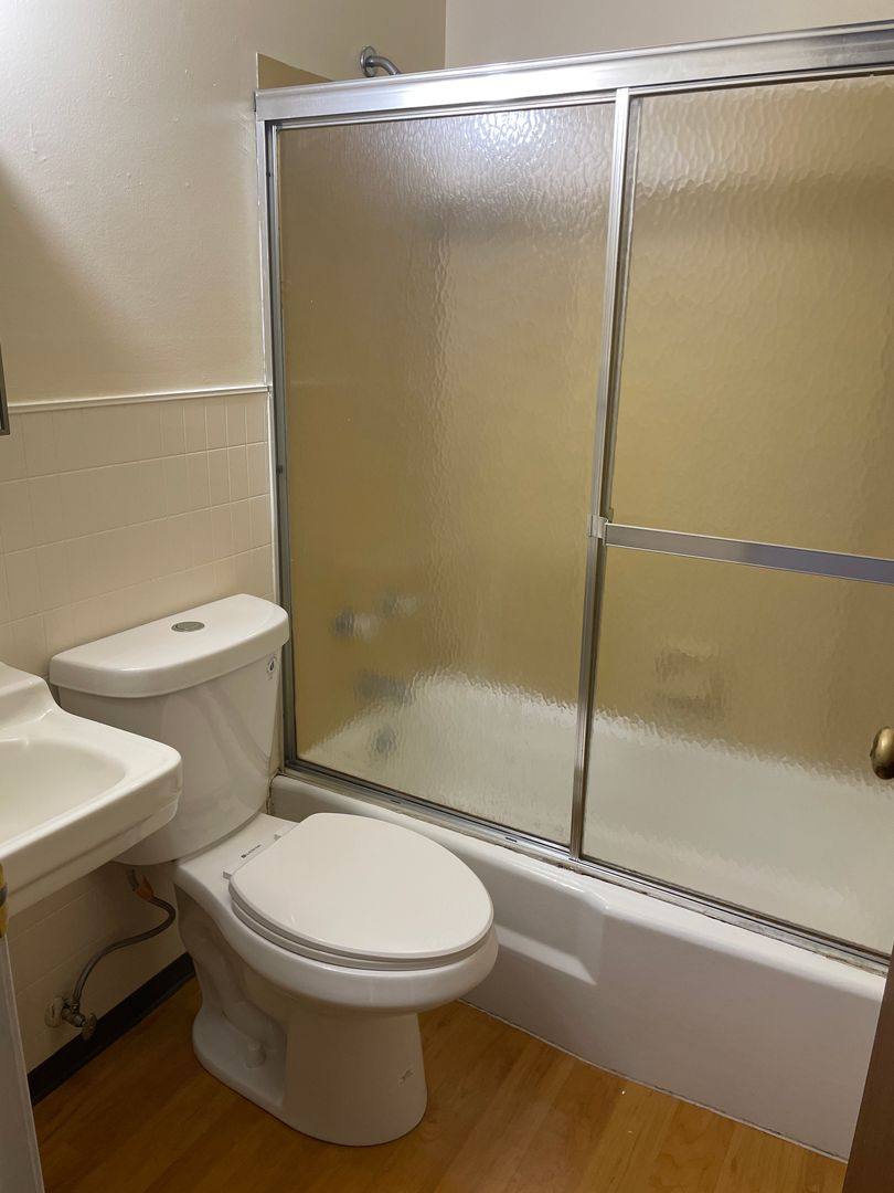 Apartment for rent at 355 N Dr, Rantoul, IL 61866