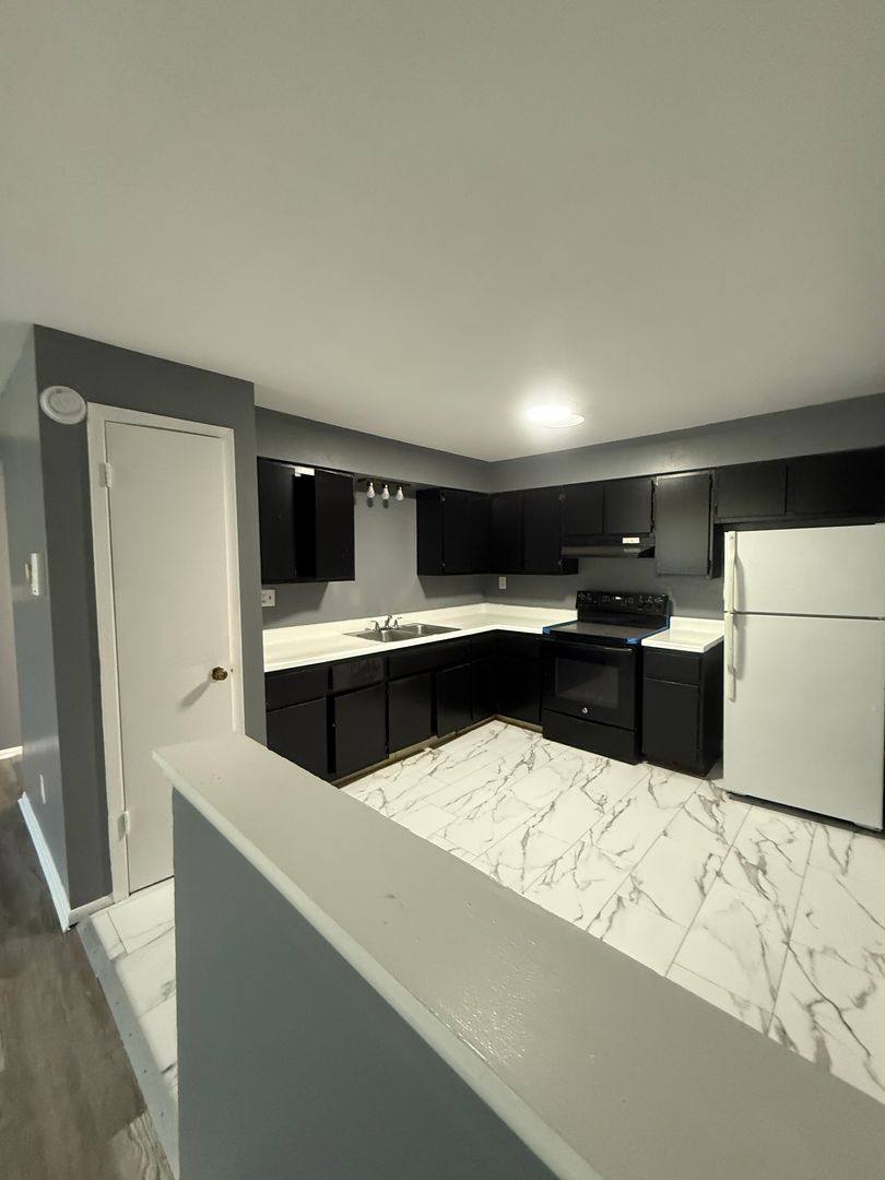Apartment for rent at 4023-4209 50th St, Kenosha, WI 53144
