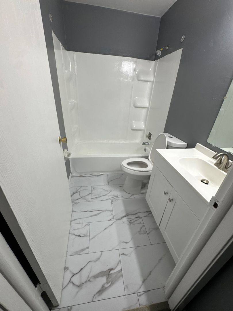 Apartment for rent at 4023-4209 50th St, Kenosha, WI 53144